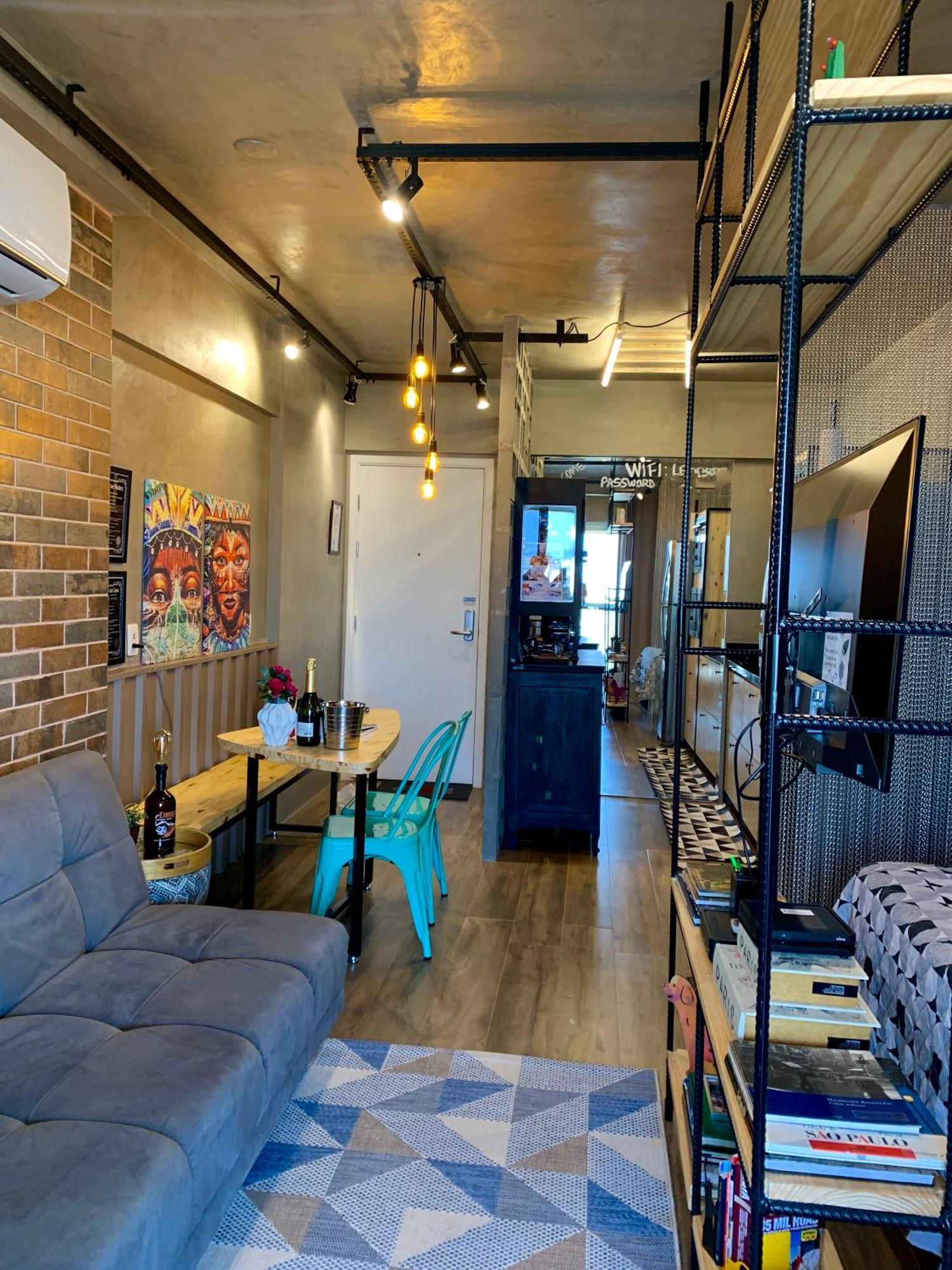 Studio Design Moderno. São Paulo Luaran gambar