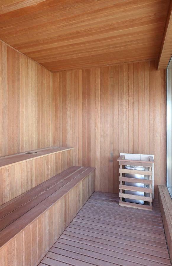 Studio Design Moderno. São Paulo Luaran gambar